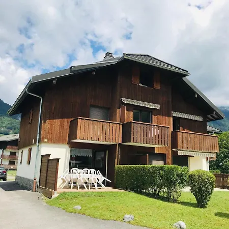 Apartment T2 Au Calme, Proche Centre Village - Terrasse Et Parking - Fr-1-629-16