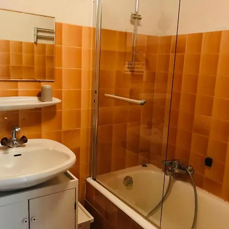 T2 Au Calme, Proche Centre Village - Terrasse Et Parking - Fr-1-629-16 *
